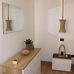 La Casa Di Апартаменты Ламеция-Терме